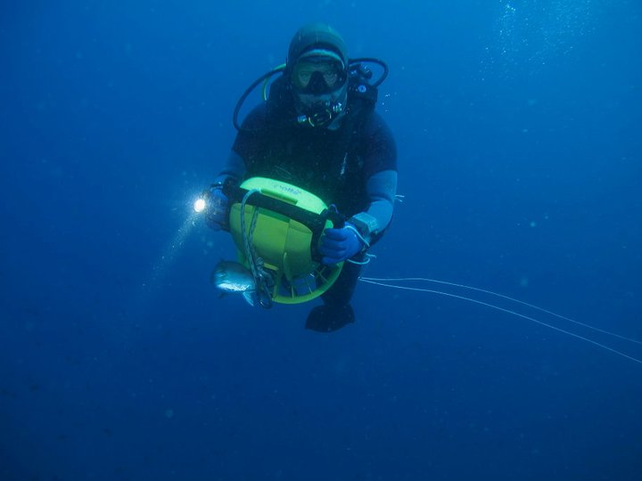 Scooter submarino